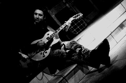Willy Zygier kicking back